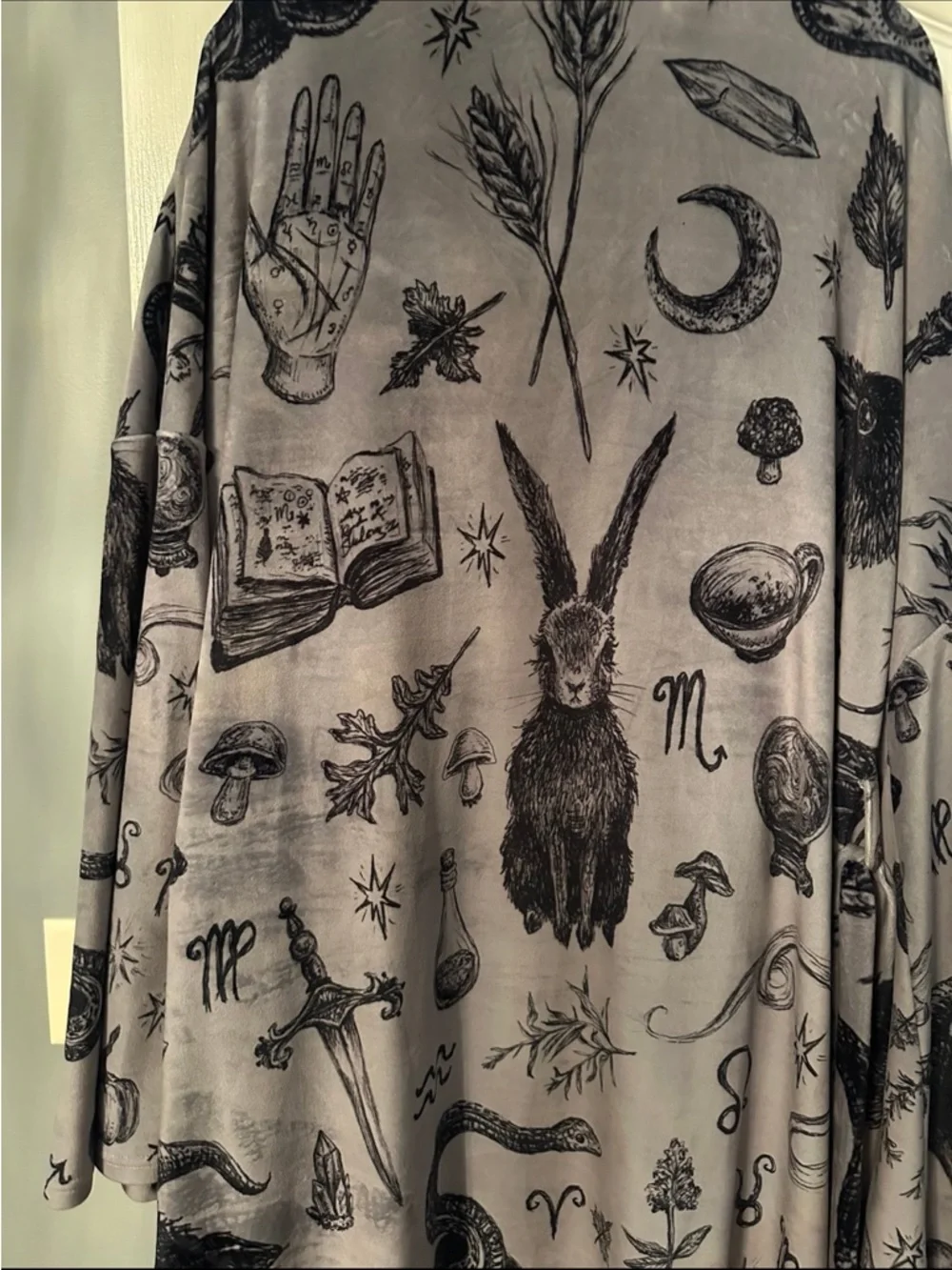 Brett Manning Art Witchy Musings Robe - Picture 4 of 11